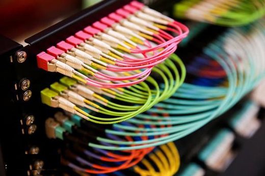 電纜功能取決于頻率